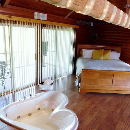מלון Springfield Serenity Springs - Michigan City מראה חיצוני תמונה