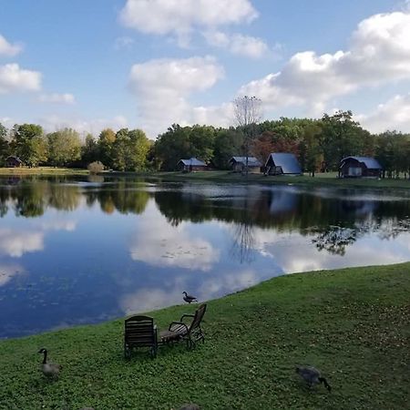מלון Springfield Serenity Springs - Michigan City מראה חיצוני תמונה
